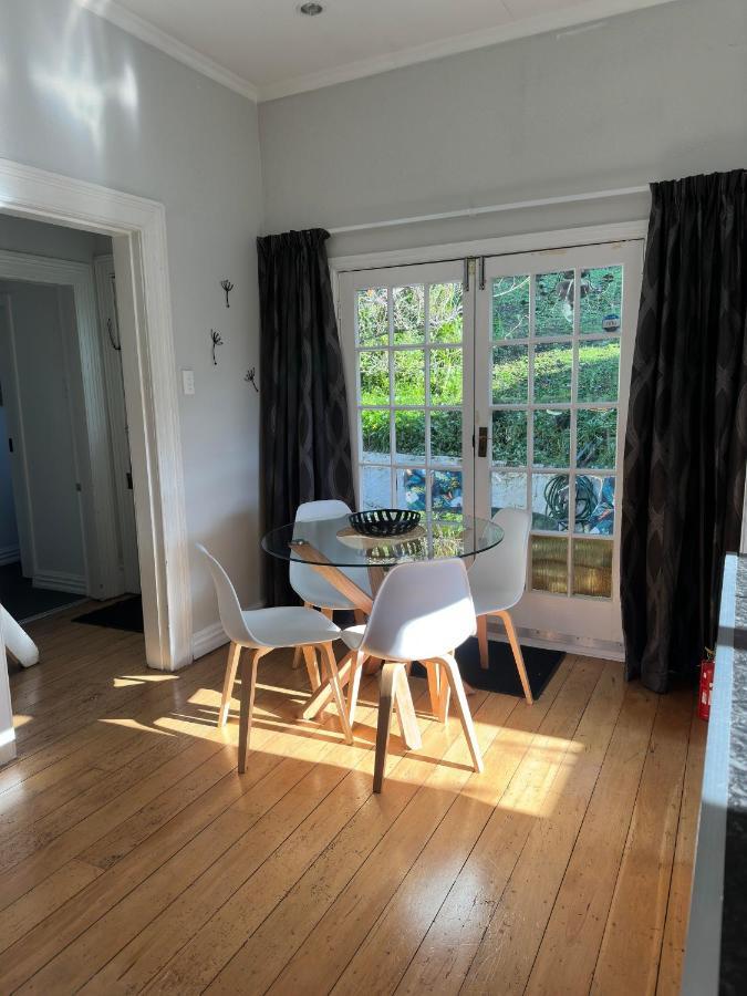 Renwick In The City Nelson, 10Min Walk To City Centre, Full Kitchen, Fast Fibre Wifi, Drive 13Min To Airport, 5Min To Hospital, Quiet Street, Dog Friendly Exterior foto