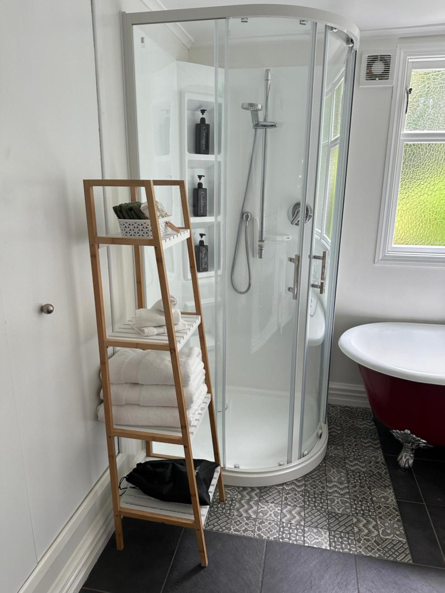 Renwick In The City Nelson, 10Min Walk To City Centre, Full Kitchen, Fast Fibre Wifi, Drive 13Min To Airport, 5Min To Hospital, Quiet Street, Dog Friendly Exterior foto
